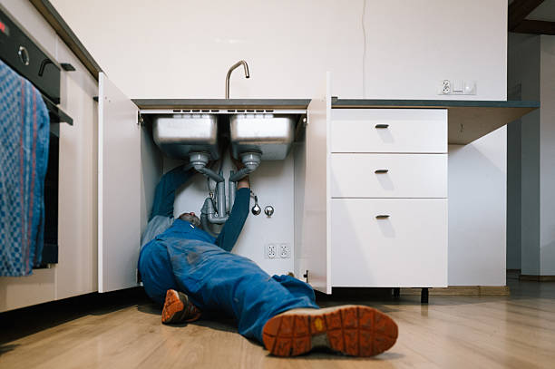 Professional Plumbing technician working in Smith, NV